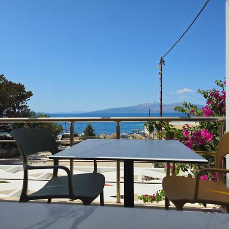 Ardit Seaside Rooms ساراندا المظهر الخارجي الصورة