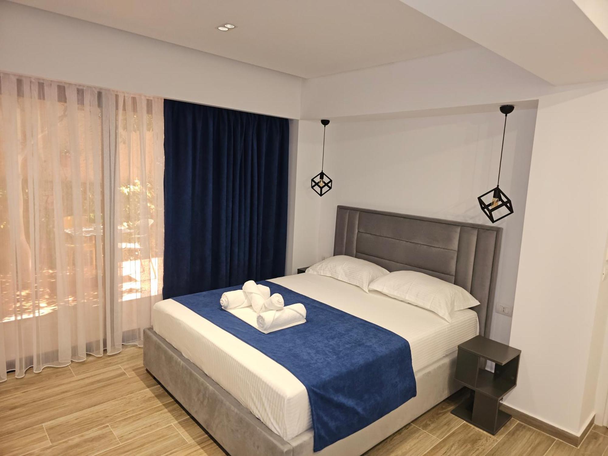 Ardit Seaside Rooms ساراندا المظهر الخارجي الصورة